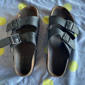 Birkenstock Arizona Sandals. Pre-owned